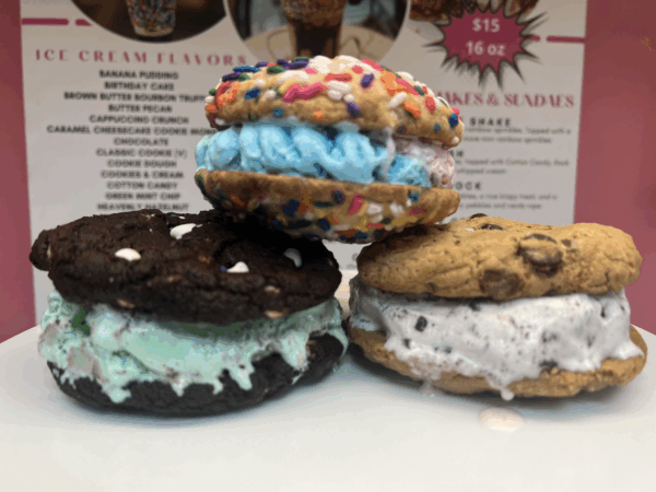Housemade Cookie'wich